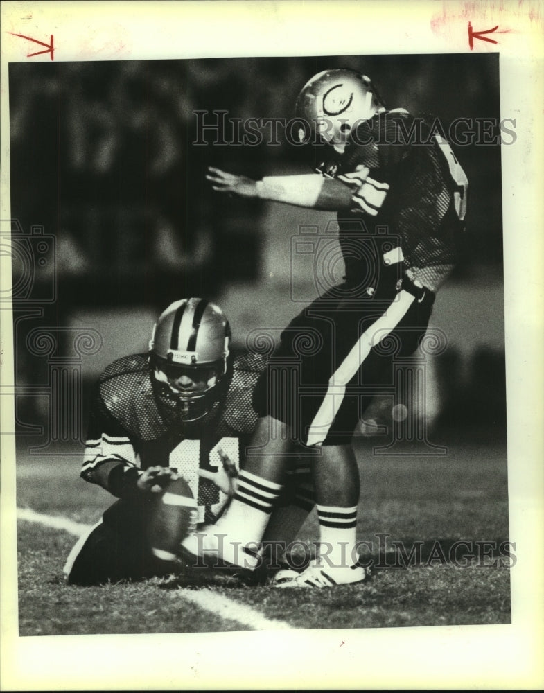 1984 Press Photo Gordon Zambrano, Clark High School Football Kicker with Holder - Historic Images