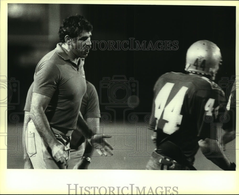 1984 Press Photo Lee High football Rick Cash and player Mark Pace- Historic Images