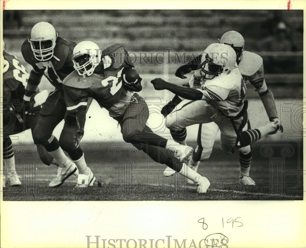 1983 Press Photo Ray Burton, Jay High School Football Player at Stadium Game - Historic Images