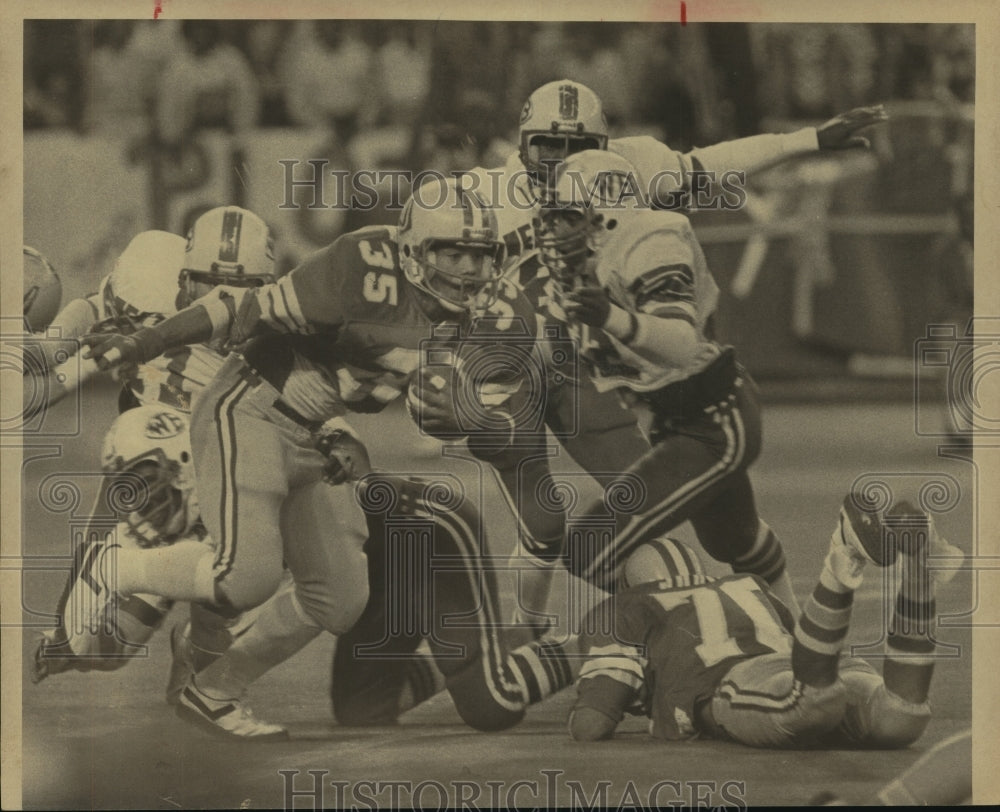 1982 Press Photo Chris Pryor, Judson High School Football Runningback at Game - Historic Images