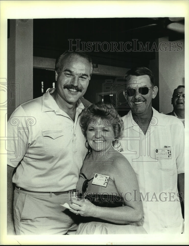 1989 Press Photo Conrad Dobler, National Football League Player at Reception - Historic Images