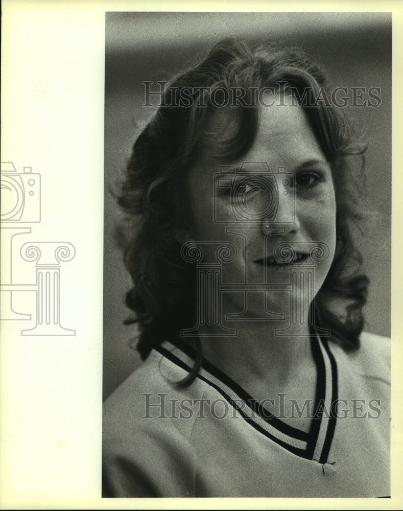 1983 Press Photo Amy Walton, Trinity University College Basketball Player - Historic Images