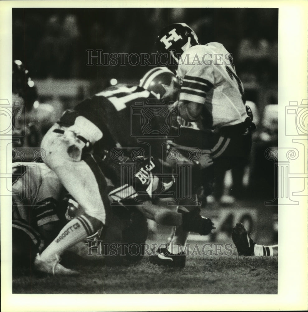 1984 Press Photo Hondo and Bandera High School Football Players at Game- Historic Images