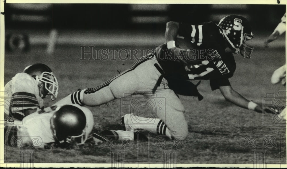 1985 Press Photo Mario Lagne, Southwest High SChool Football Player at Game - Historic Images
