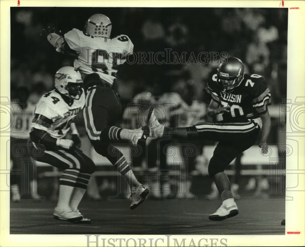 1985 Press Photo Donald Espinosa, Edison High School Football Player at Game - Historic Images
