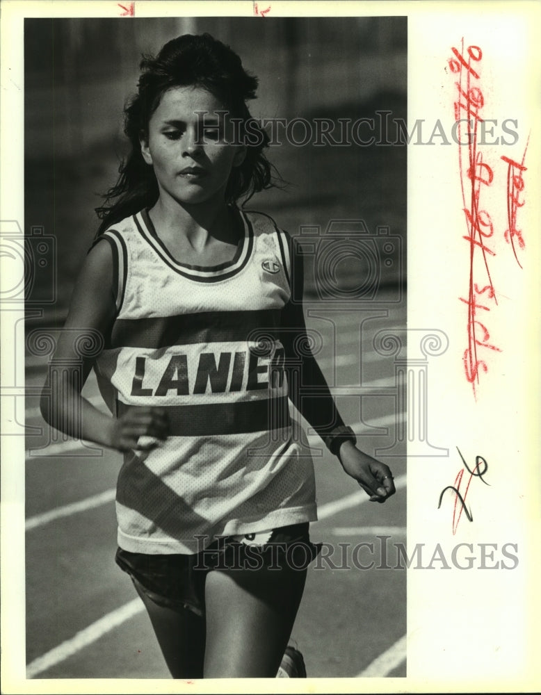 1988 Press Photo Rachel Juarez, Lanier High School Track Runner - sas09126- Historic Images
