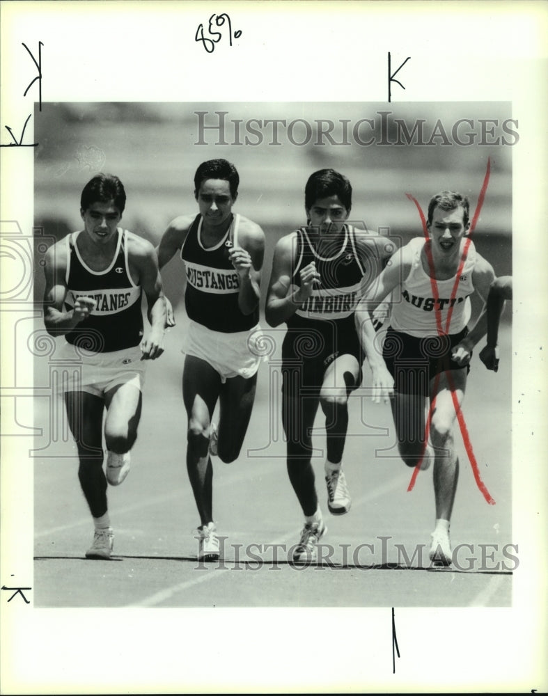 1990 Press Photo James Montez, John Jay High School Track Runners at Meet - Historic Images
