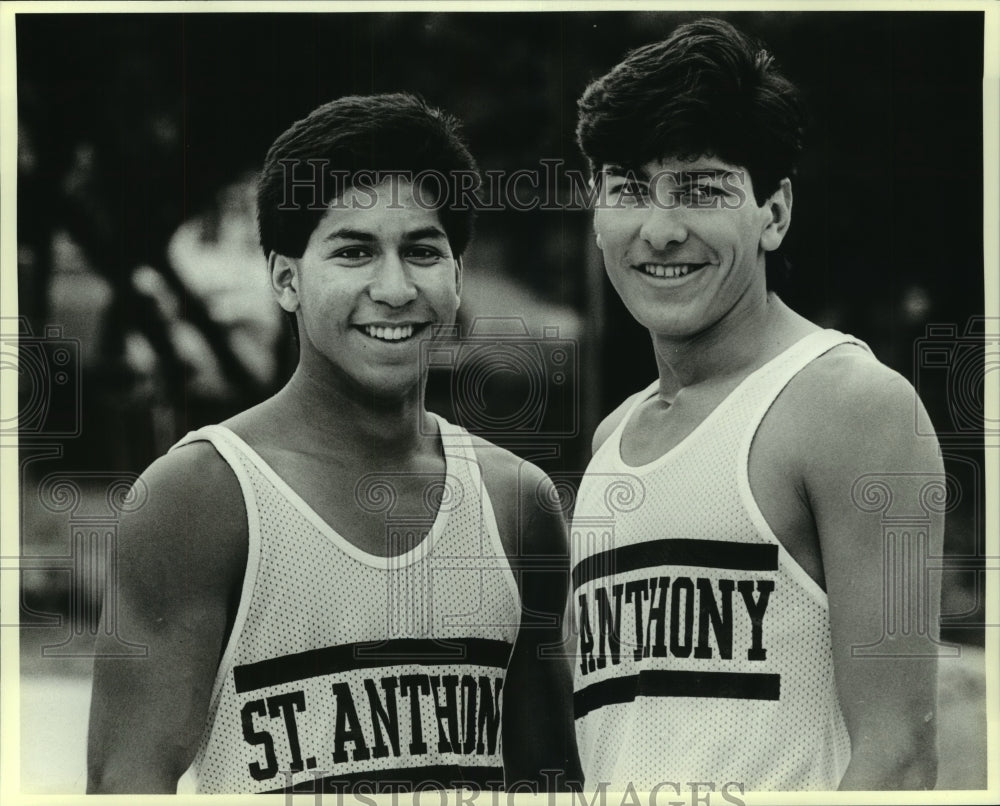 1987 Press Photo Saint Anthony Track Runners Frank Berlanga and Mike Salas - Historic Images