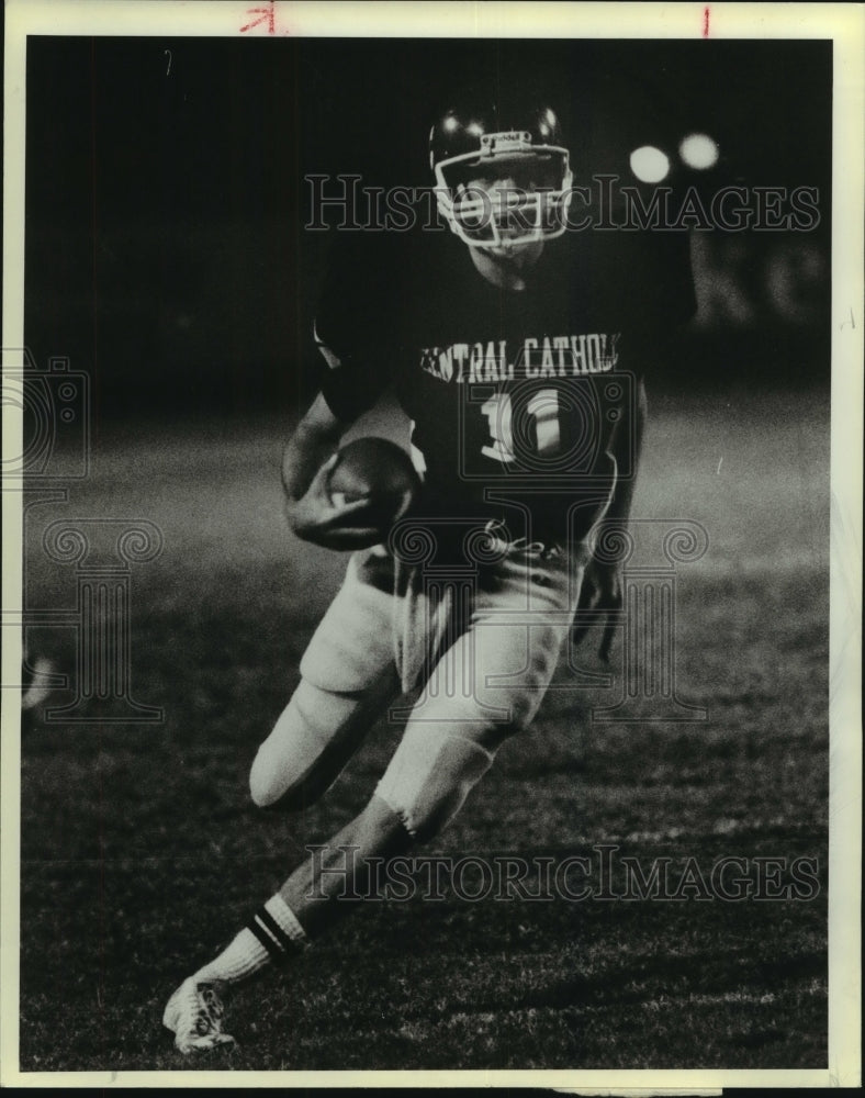 1983 Press Photo Central Catholic High School Football Player - sas09498 - Historic Images