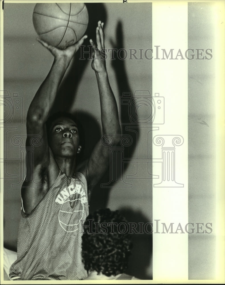 1986 Press Photo Damon Millett, New Braunfels High School Basketball Player - Historic Images