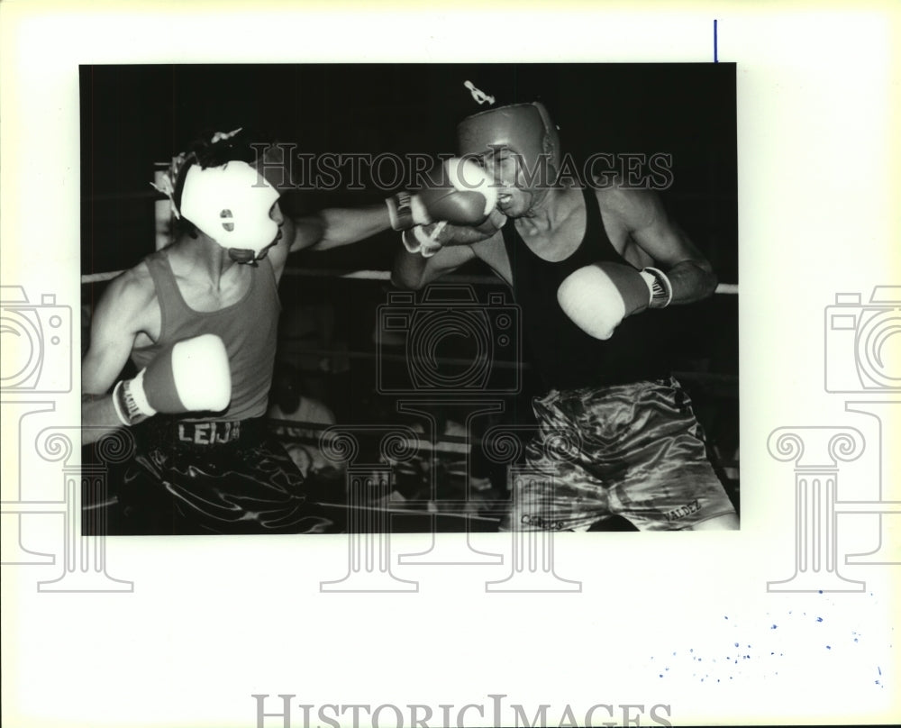1990 Press Photo Golden Gloves boxers Louis Leija, left, and Carlos Valdez - Historic Images