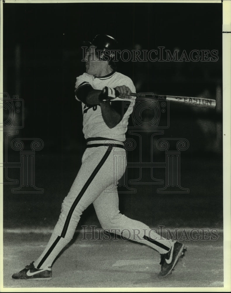 1986 Press Photo High school baseball player Scott Bryant in action - sas10339 - Historic Images