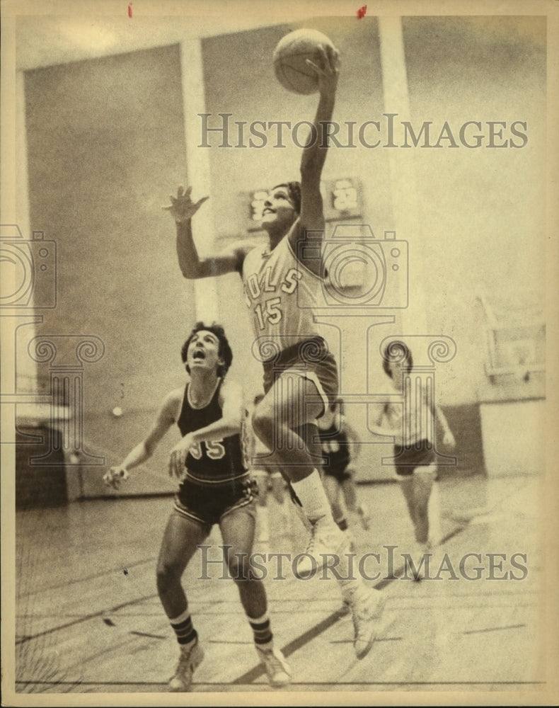 1981 Press Photo Robert E. Lee and Harlandale High School Basketball Players - Historic Images