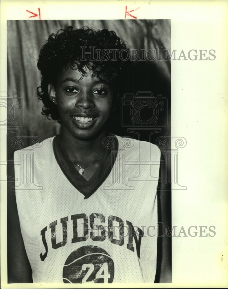 1986 Press Photo Sharon Lewis, Judson High School Basketball Player - sas11113- Historic Images