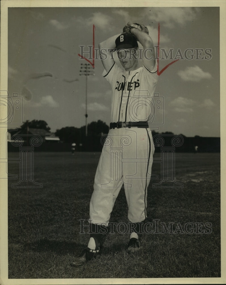 1959 Press Photo Brooks Medical Center baseball pitcher Bill Kakuske - sas11453- Historic Images