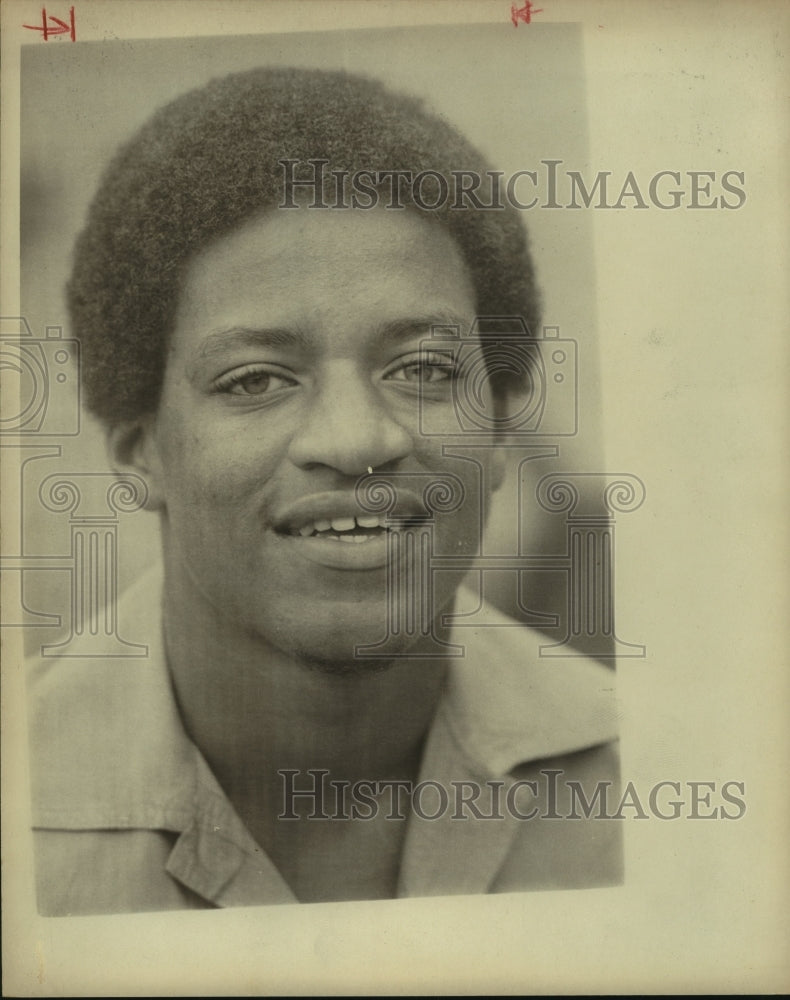 1977 Press Photo Darnell Grant, High School Football Player - sas12428 - Historic Images