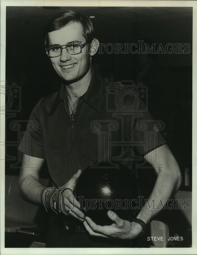 1978 Press Photo Steve Jones, Bowler - sas12754- Historic Images