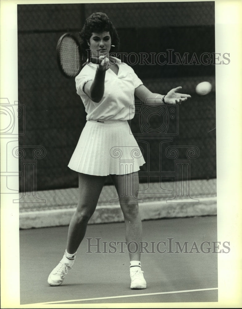 1986 Press Photo Tania Eichberg, Marshall High School Tennis Player - sas13711 - Historic Images