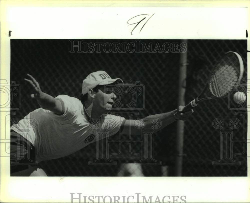 1988 Press Photo Trent Harkrader, Alamo Heights High School Tennis Player- Historic Images