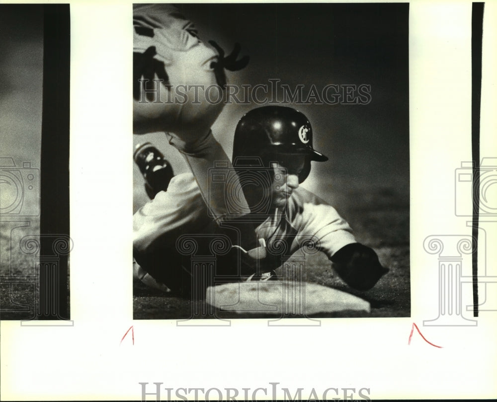 1993 Press Photo Churchill and MacArthur play high school bsaeball - sas13799 - Historic Images