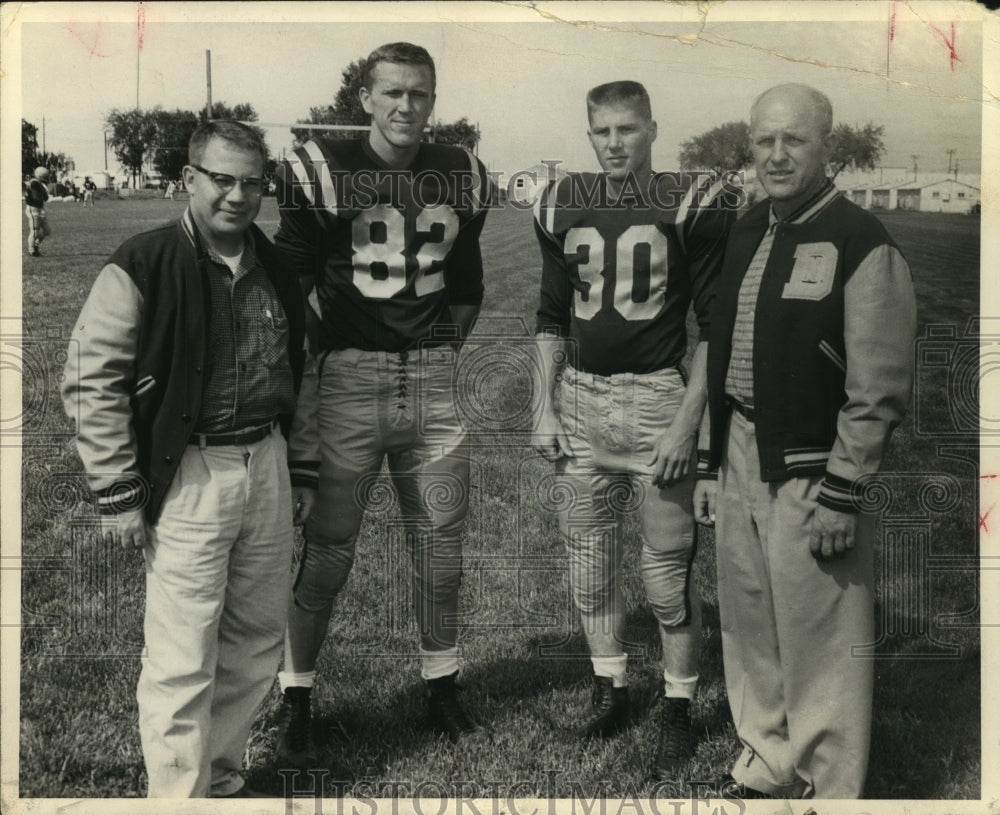 Press Photo Bob Danielson, North Dakota College Football Coach with Players - Historic Images