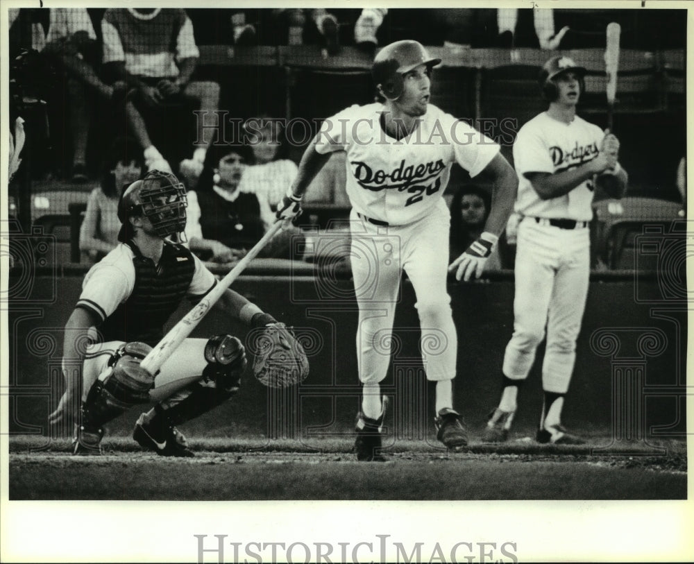 1987 Press Photo Danny Heep, San Antonio Dodgers Baseball Player at Home Plate- Historic Images