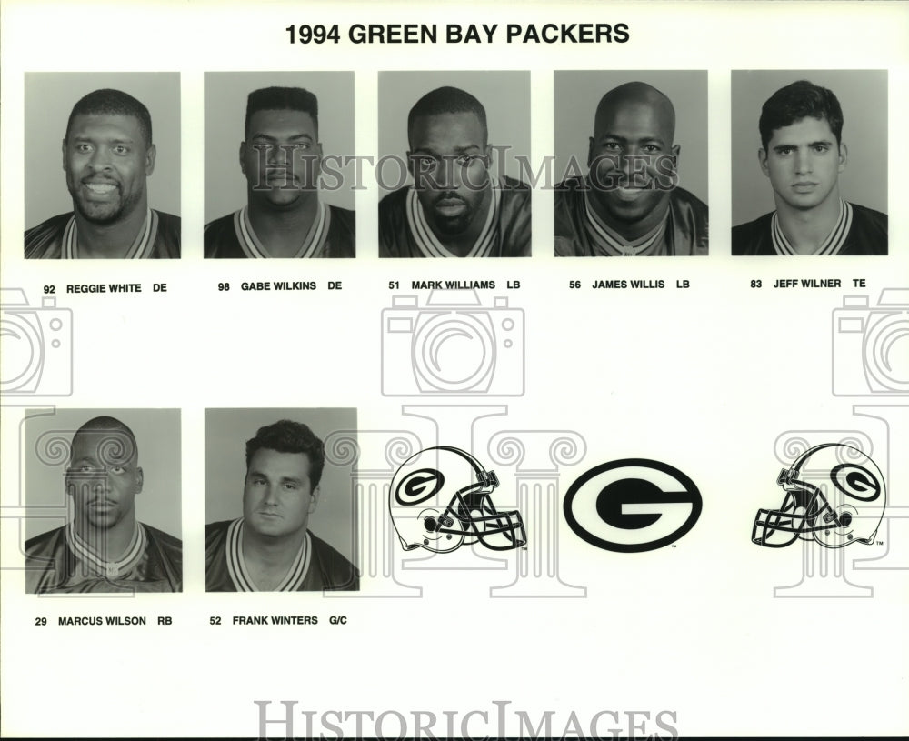 1994 Press Photo Reggie White with Green Bay Packers Football Player Line Up - Historic Images