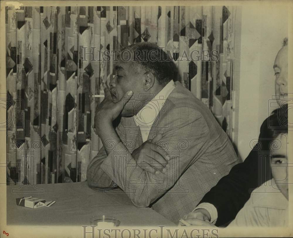 1977 Press Photo Former boxing champion Joe Louis - sas14009 - Historic Images