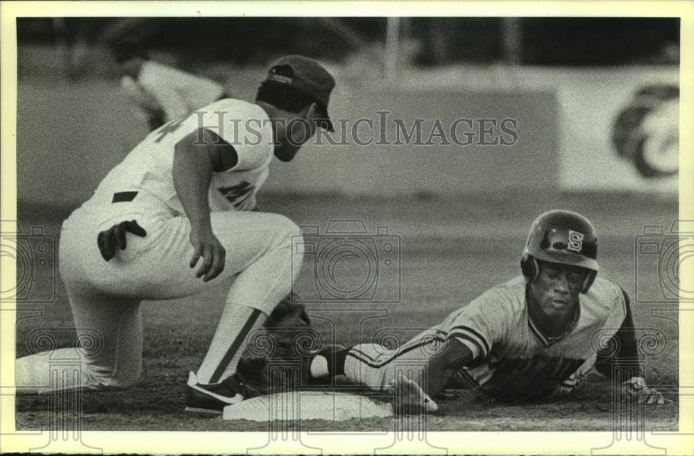 1988 Press Photo Shreveport and the San Antonio Missions play pro baseball- Historic Images