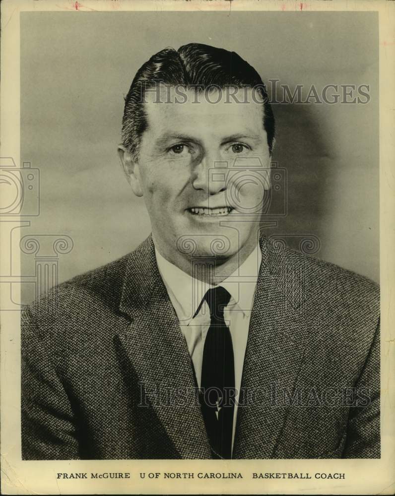 Press Photo University of North Carolina basketball coach Frank McGuire - Historic Images