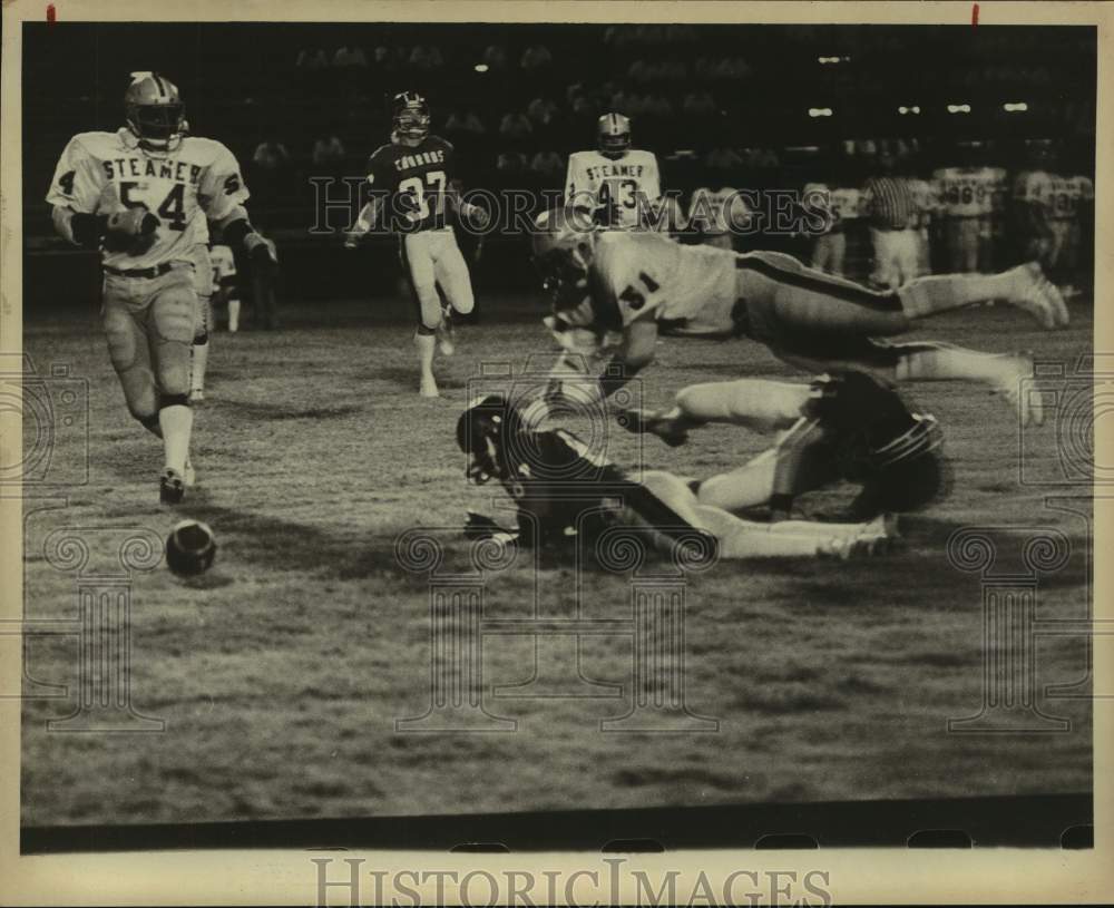 1978 Press Photo The San Antonio Charros and Shreveport Steamers play football- Historic Images