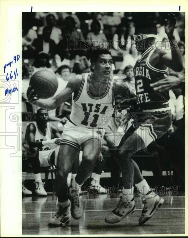 1990-press-photo-texas-san-antonio-college-basketball-player-michale-m