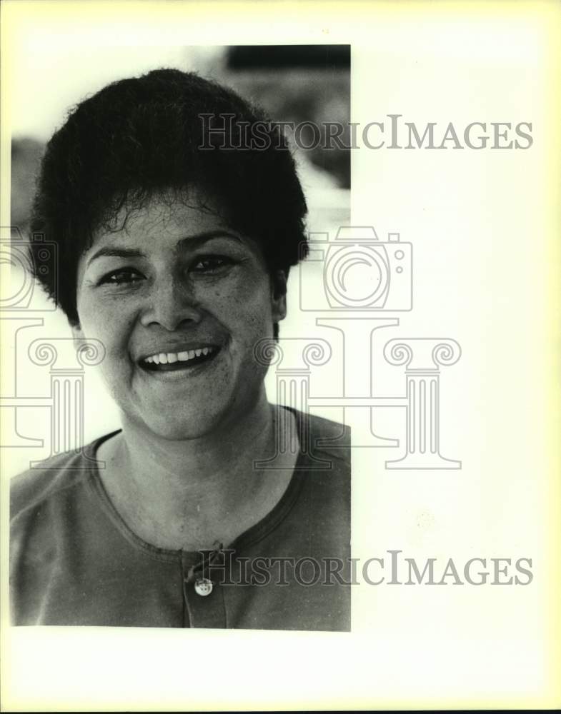 1987 Press Photo San Antonio Roadrunners softball Mary Helen Ortega - sas15106 - Historic Images