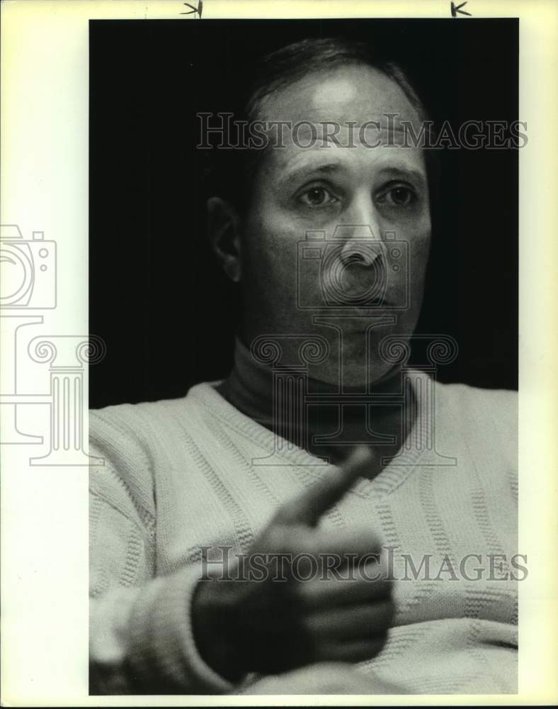 1989 Press Photo Woodlake Golf Course club professional John Stone - sas15465- Historic Images