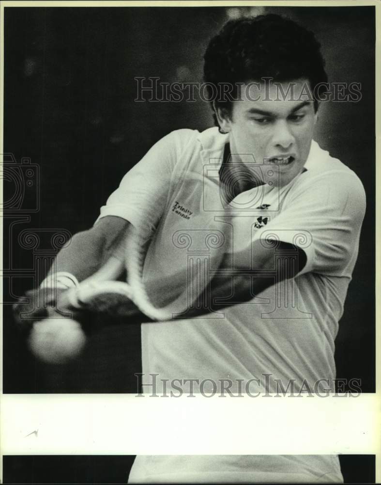 1987 Press Photo Trinity tennis player Mauricio Silva vs. Texas-San Antonio - Historic Images