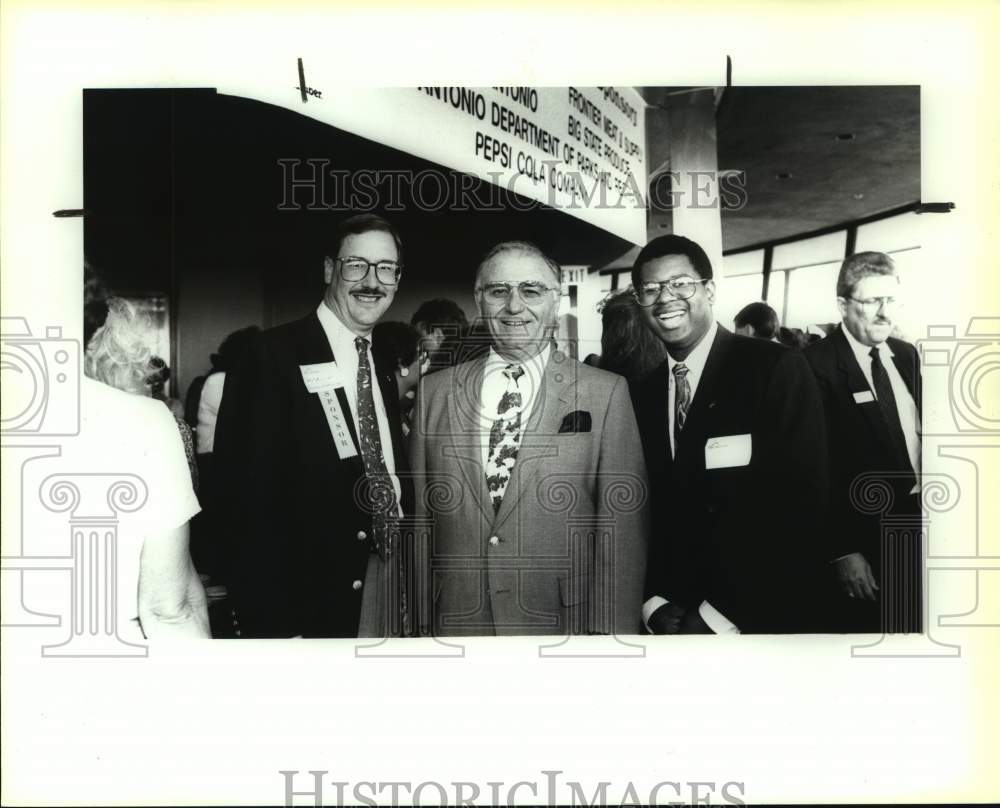 1991 Press Photo Greater San Antonio Chamber of Commerce event attendees - Historic Images