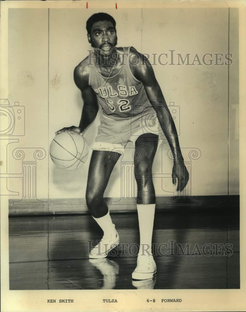 Press Photo University of Tulsa basketball player Ken Smith - sas15715 - Historic Images