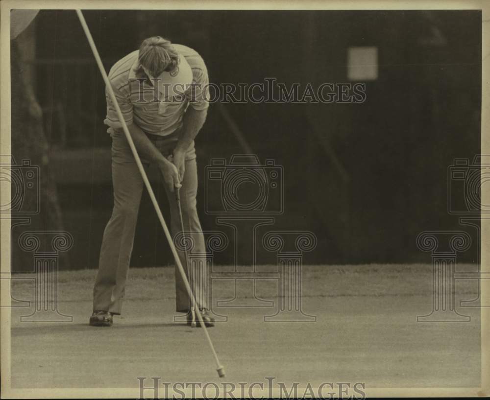 Press Photo Golfer Gil Morgan in action - sas16269 - Historic Images