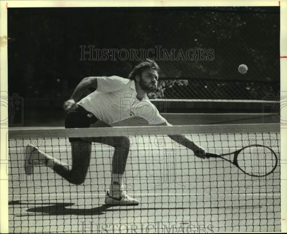 1983 Press Photo Trinity college tennis player Tomm Warneke - sas16272 - Historic Images