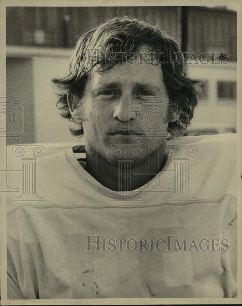 Press Photo Football defensive back Ben Scharnberg - sas16343 - Historic Images