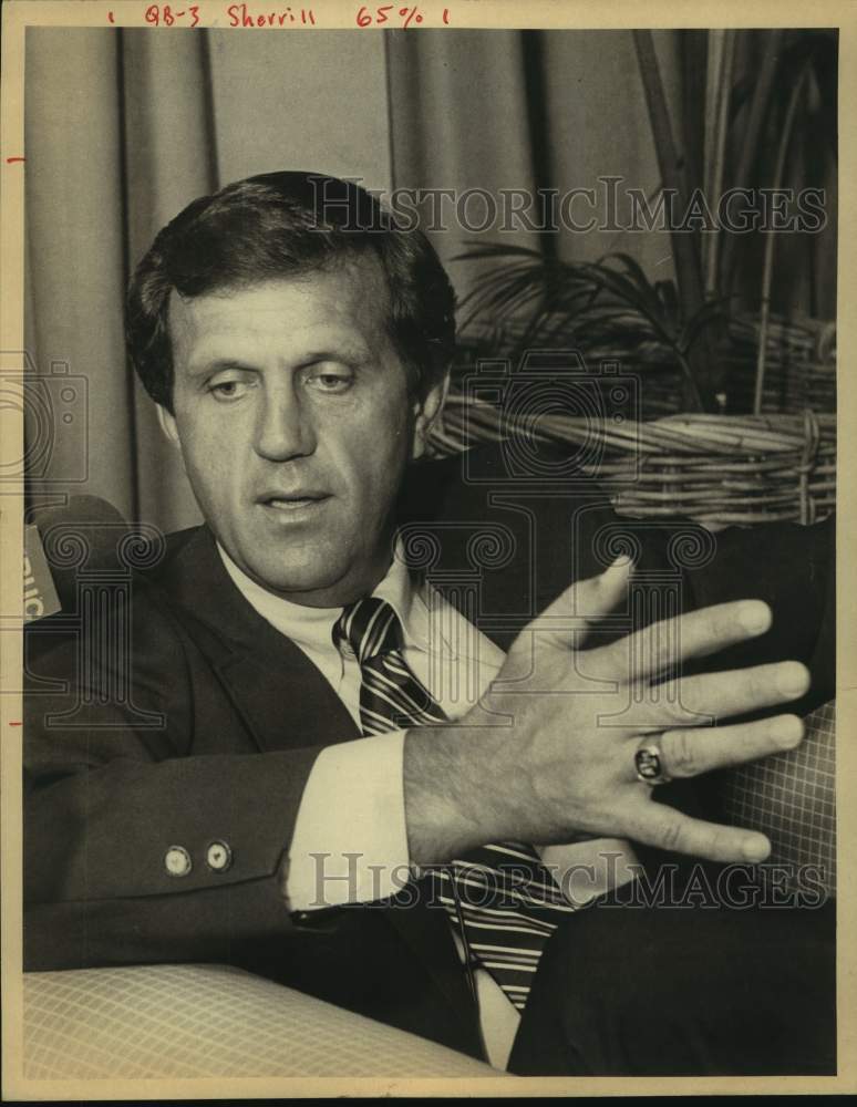 1982 Press Photo Texas A&amp;M college football coach Jackie Sherrill - sas16487 - Historic Images