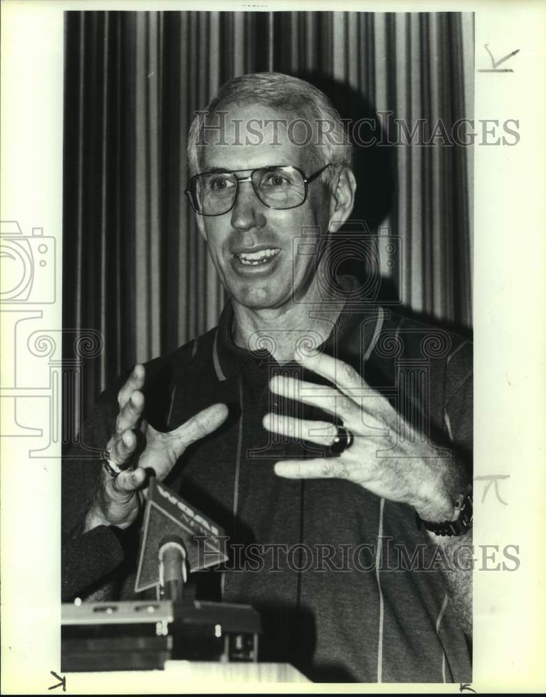 1993 Press Photo Texas A&M football coach R.C. Slocum - sas16531 - Historic Images