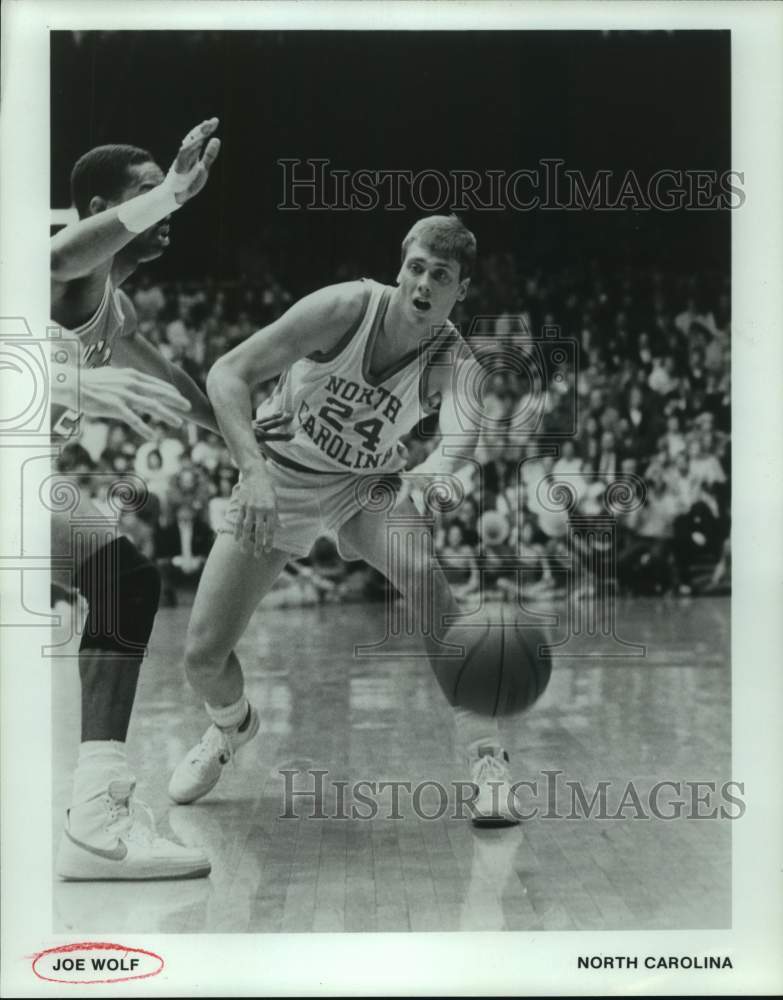 Press Photo North Carolina college basketball player Joe Wolf - sas16618 - Historic Images