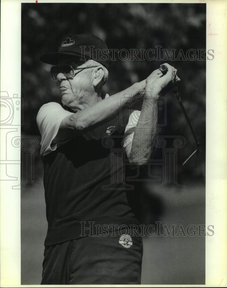 1991 Press Photo Golfer Roger McCaulley at the San Antonio City Senior Amateur - Historic Images