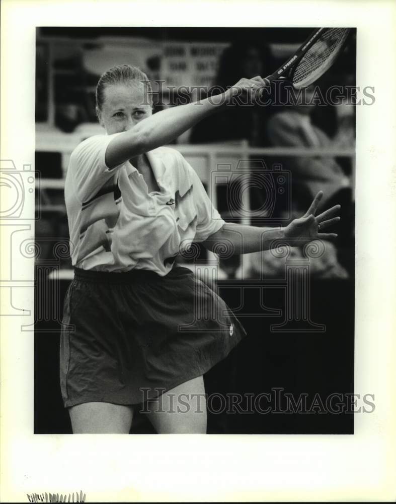 1992 Press Photo Tennis player Eugenia Maniakova at U.S. Hardcourts - sas16697 - Historic Images