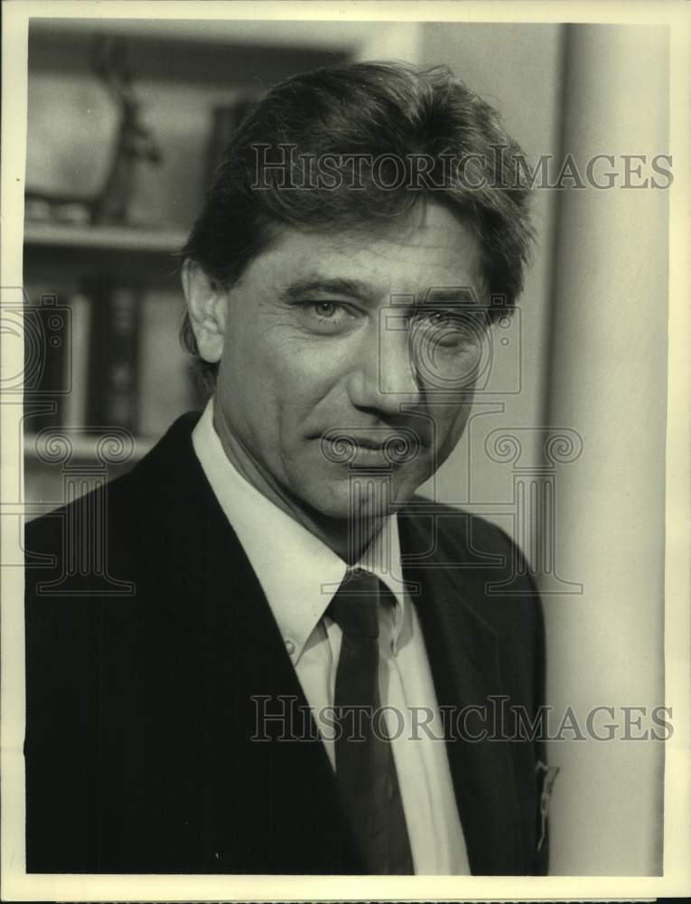 1988 Press Photo Joe Namath in &quot;Kate and Allie&quot; on CBS - sas16844 - Historic Images