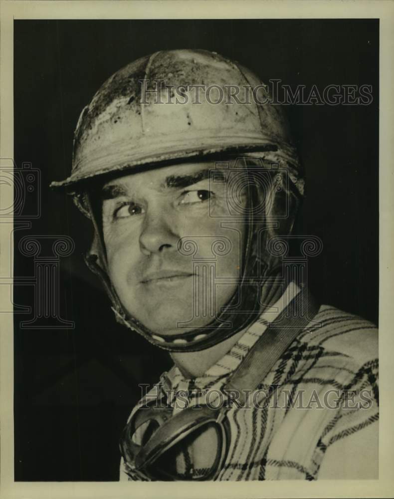 1946 Indianapolis 500 race driver Chet Miller of Glendale, California - Historic Images