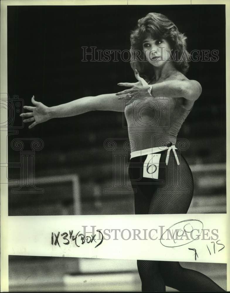 1984 Press Photo San Antonio Gunslingers cheerleader candidate Sharon Caldwell - Historic Images