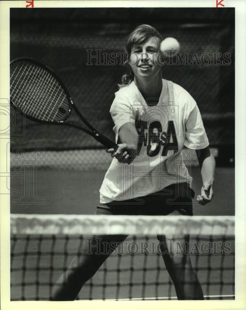 1993 Press Photo Texas-San Antonio tennis player Florentine Schneider - Historic Images