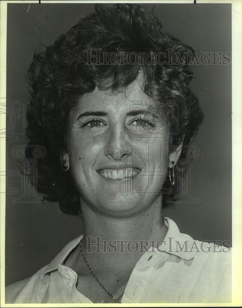 1985 Press Photo Tennis player Kim Shaefer at McFarlin Center - sas16979 - Historic Images